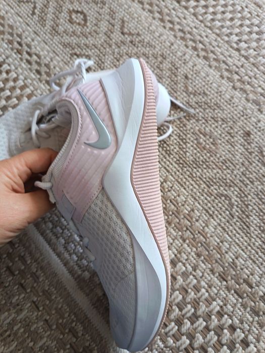 Adidas Nike, marimea 38