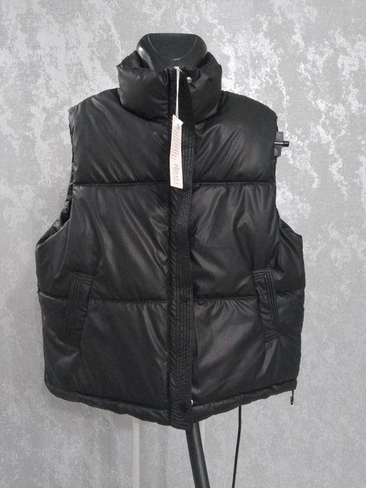 Жилетка женская новая