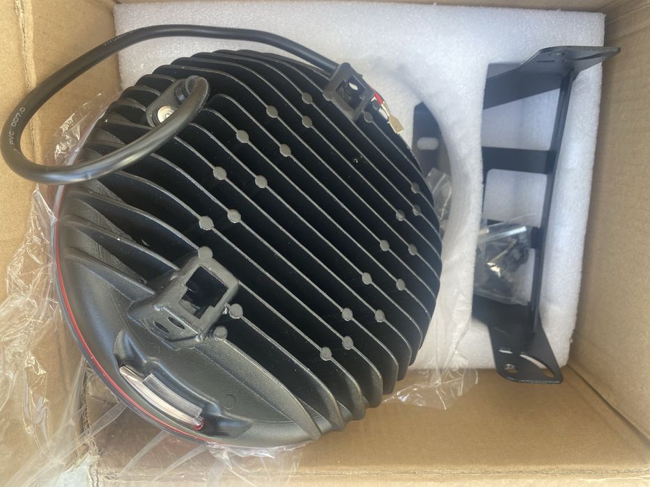 Faruri/proiectoare 23 cm pentru SUV, Atv, travtir , camion -noi