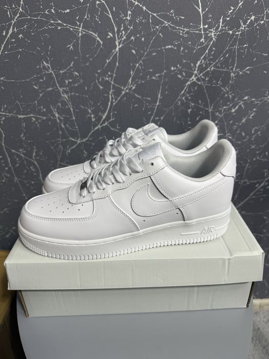 Air Force 1 triple white 45