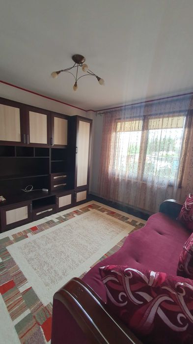 Apartament  de inchiriat