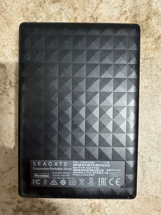 Внешний жёсткий диск seagate 1тб