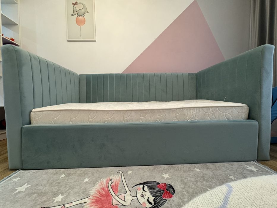 Продам кровать диван