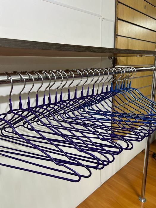 Продам плечики для одежды в ассортименте