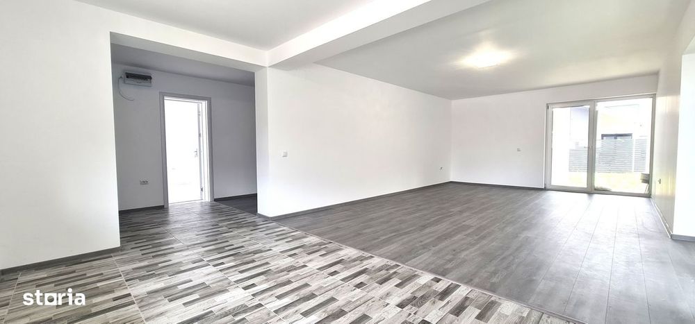 Casa 4 camere (nemobilata, neutilata) cartier Izvor Tarlungeni Brasov