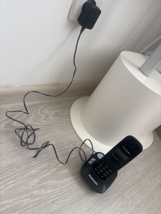 Цифровой безпроводной телнфон Panasonic бу