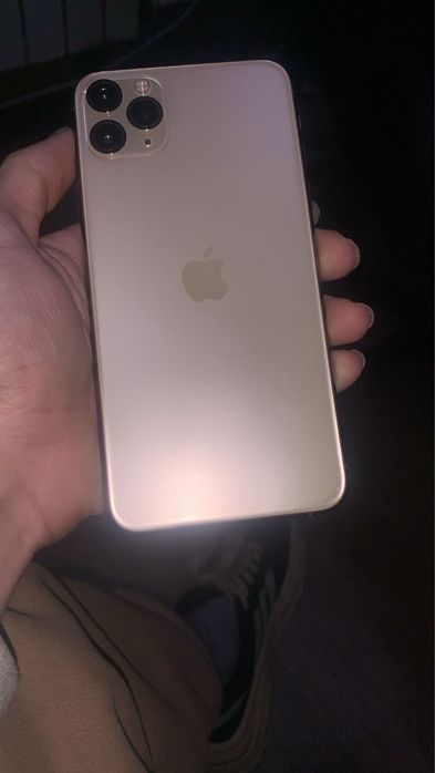 Айфон 11 про макс