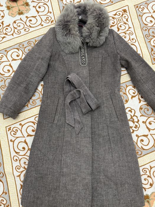 Пальтолар сатылады