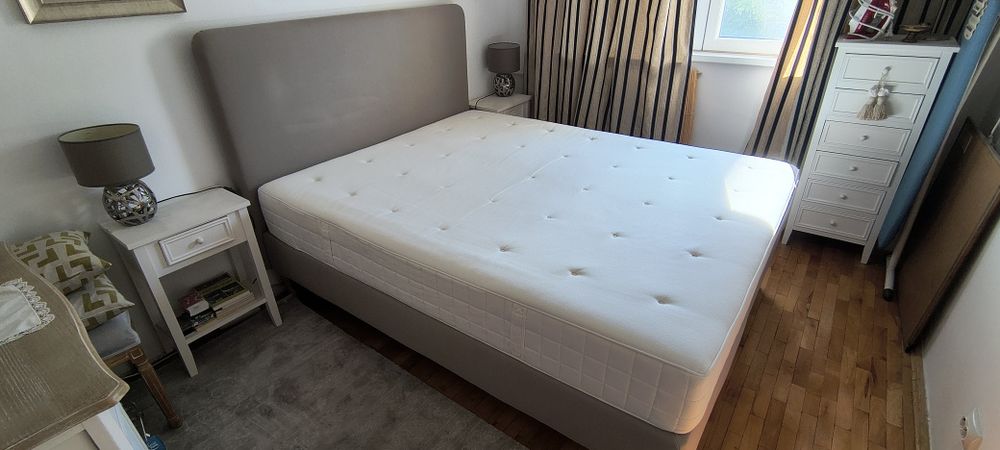 Pat tapițat Ikea și saltea 1,60x2m