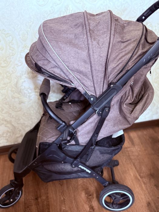 Продам детскии коляска 2 шт