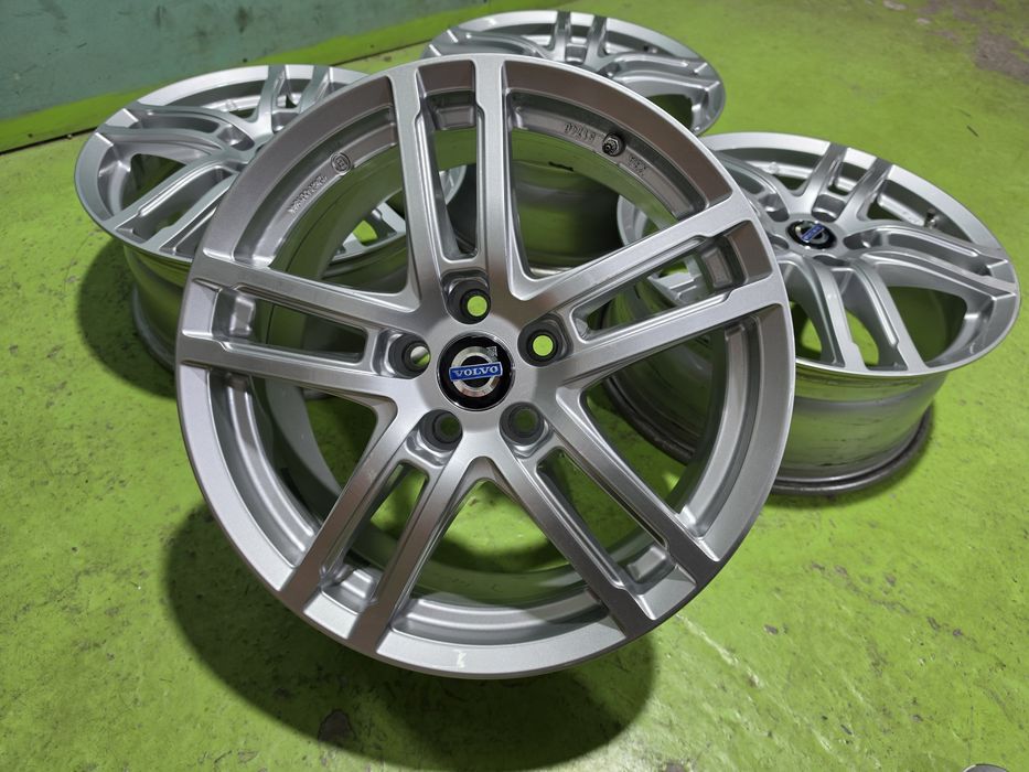 17 5x108 Volvo Ford лети джанти 5х108 форд волво