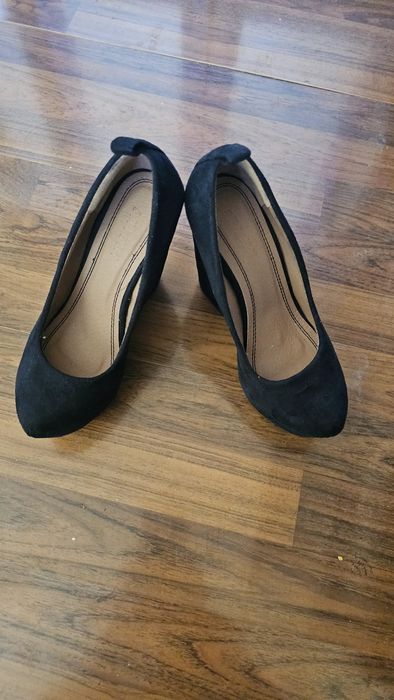 Обувки на платформа