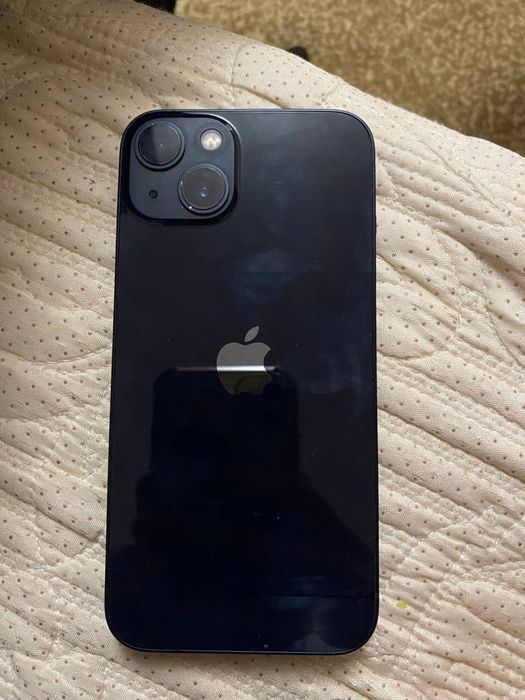 Продам айфон 13 128 гб