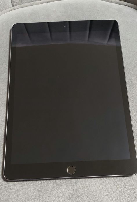 IPAD 7 - 10.2" 128GB като нов
