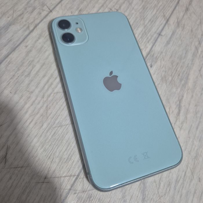 Айфон 11 128гб ёмкость 68