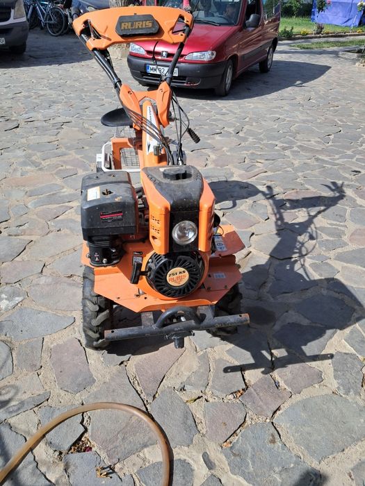 Vand motocultor de 7,5 c