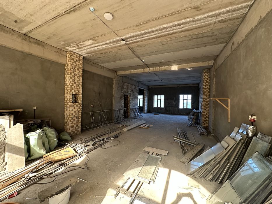 580м² Мирабад — 2 линия, Вход со двора, парковка 10 авто своя Терраса