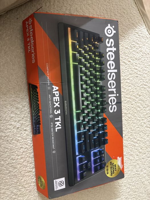 Игровая клавиатура steelseries