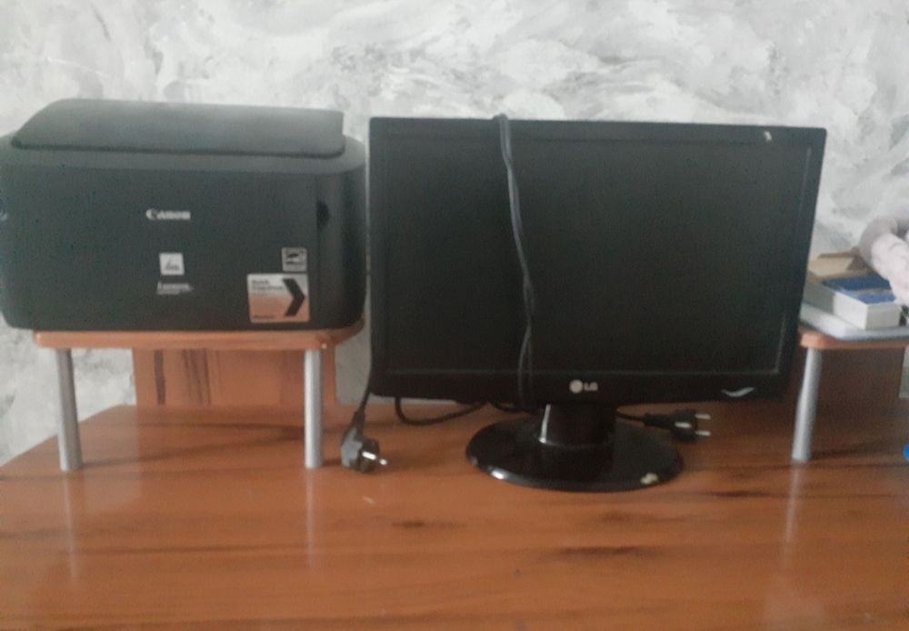 Компутер lg стол