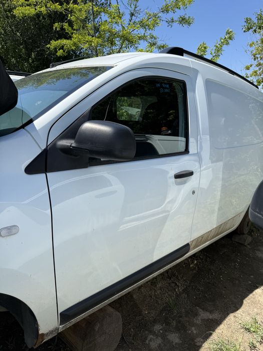 Vand usi fata Dacia Dokker 2013/2020 albe