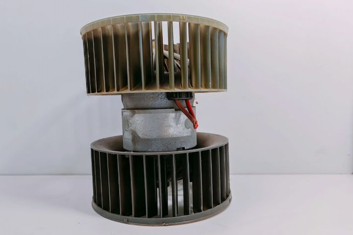 Ventilator habitaclu 0130101103 BMW Seria 3 E46