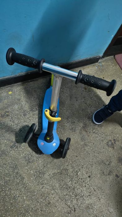 Se vinde bicicleta copii ca si noua