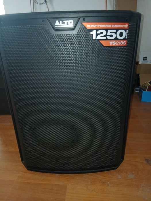 Vând Bass activ ALTO