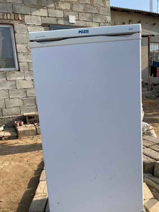 Xoladelnik Pozis sotiladi