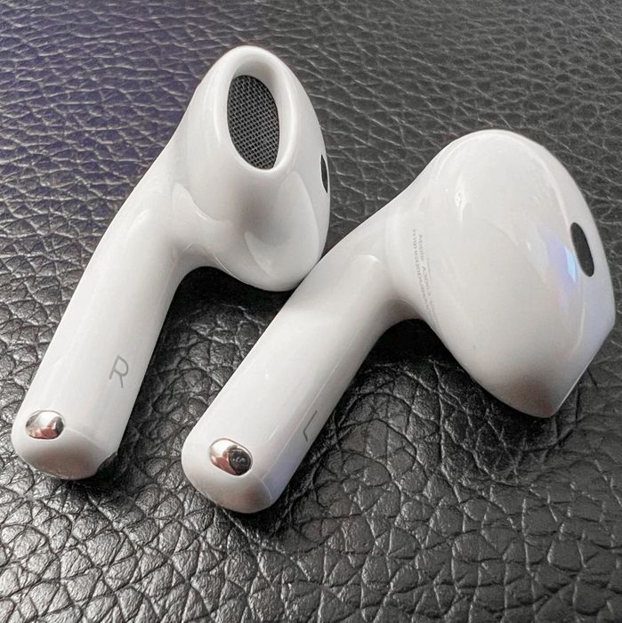 Apple airpods 4 (ANC)!.Оригинални!.