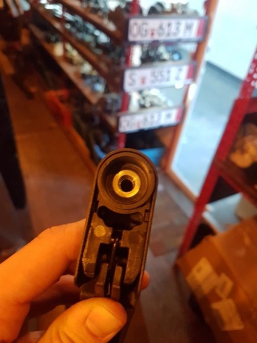 Задний дворник на Lexus Rx330