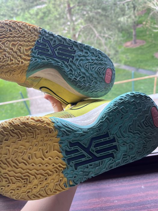 Кроссовки Nike не использован новые