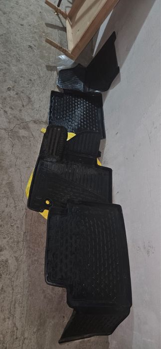 Полики для SantaFe  5 поколении