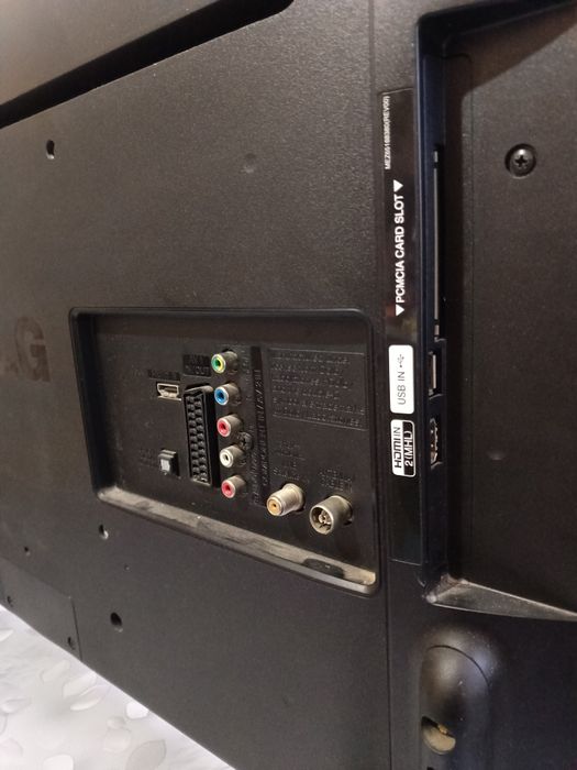 Продам телевизор LG