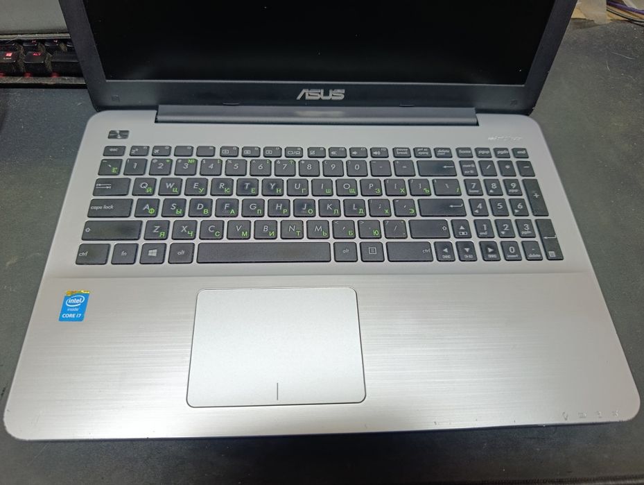Ноутбук Asus X555L cpu i7 5500u /  ozu 12gb /  ssd 256gb / vga  r5m320