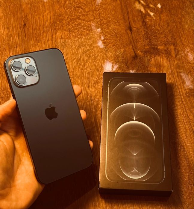 Продам iphone 12 pro max 128gb grey