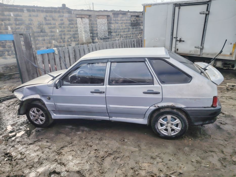 Продам ваз 2114 после ДТП на ходу