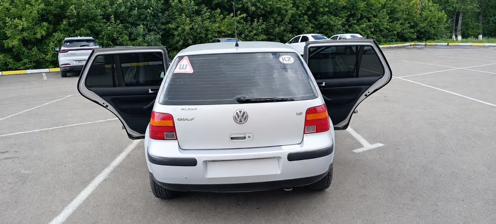 Volkswagen Golf 4