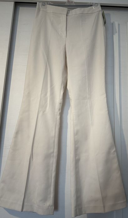 Colanti zara  40 lei , pantaloni h&m eleganti 30 lei
