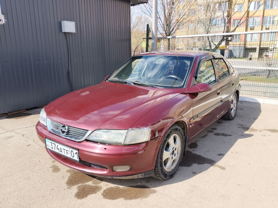 Opel Vectra B 1.8/AT