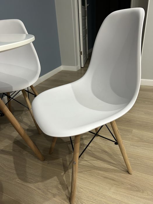 Продам стол со стульями