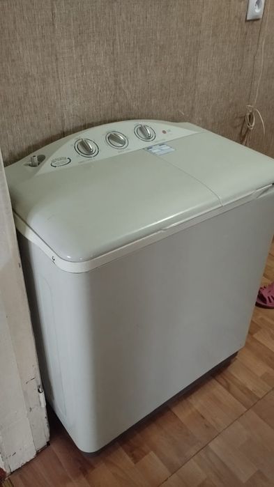 Продам шкаф б.у,