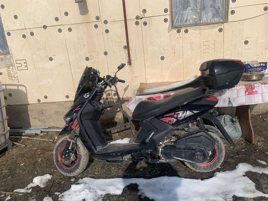 Продам мопед Samurai 150куб  Учетка коиылмаган