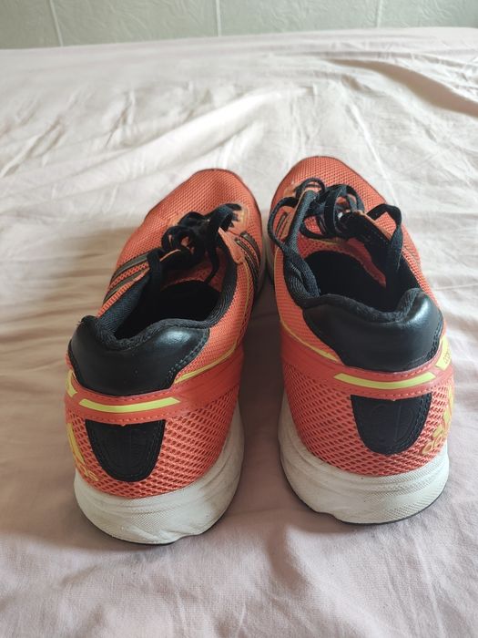 Маратонки Adidas 47 номер