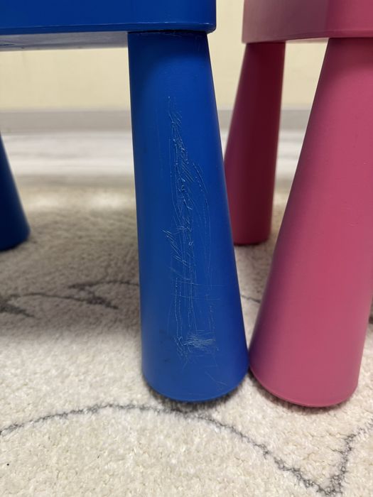 IKEA MAMMUT детский стол и 2 стула. Оригинал. Полный комплект