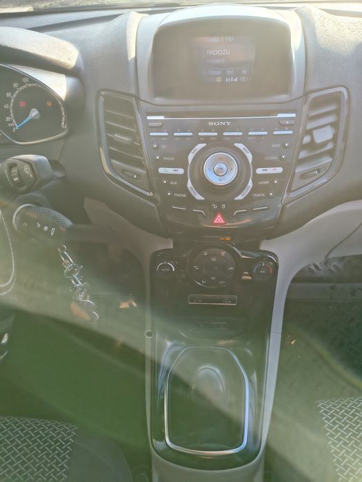 Ford fiesta mk6 2013