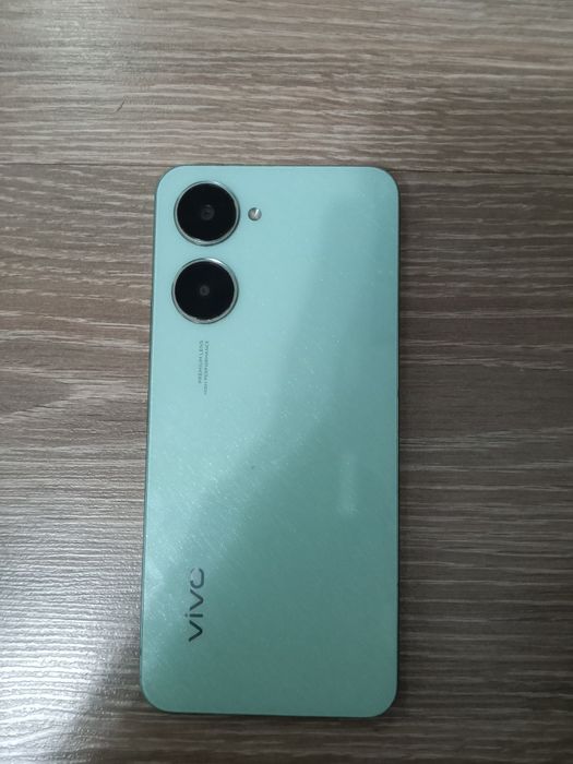 Продам телефон vivo y03