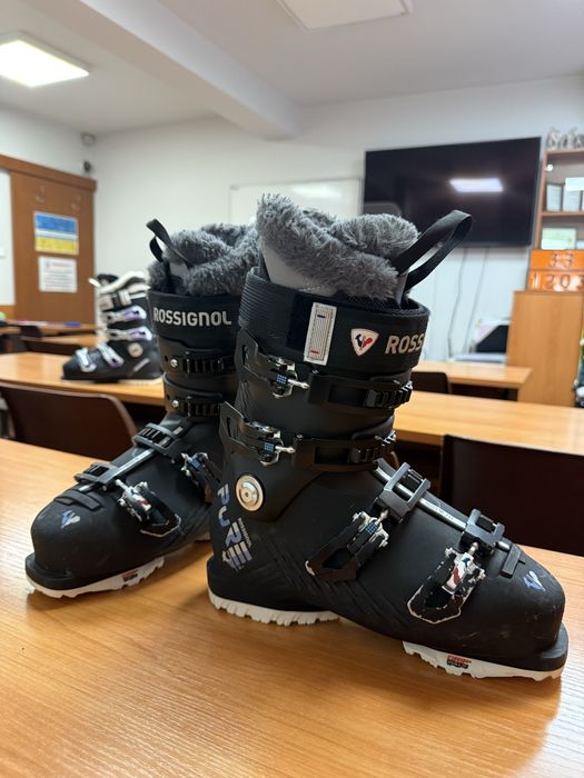 Дамски ски обувки Rossignol Pure 70 W GW 38-39 номер
