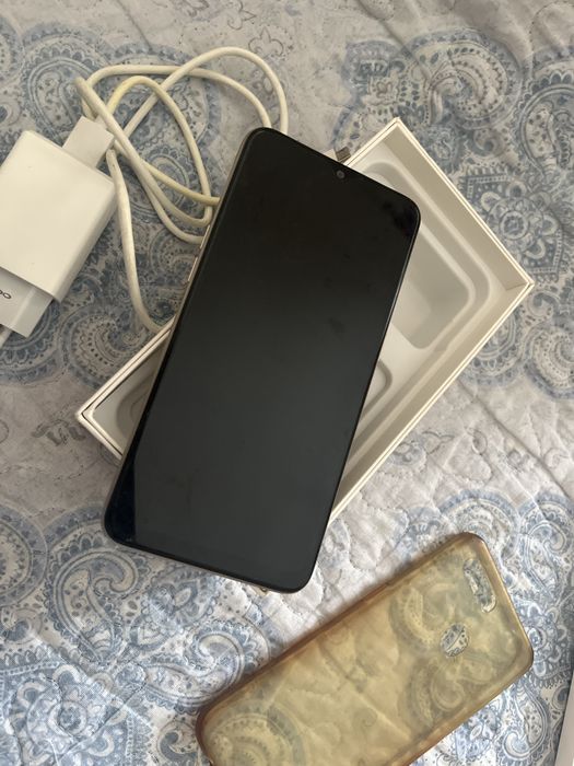 Oppo ax7 64гигабайт