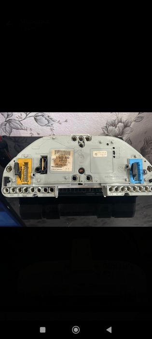 Приборка на БМВ е34