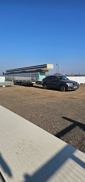 Stoc mare de Panouri Termoizolante tip Sandwich noi, calitatea I